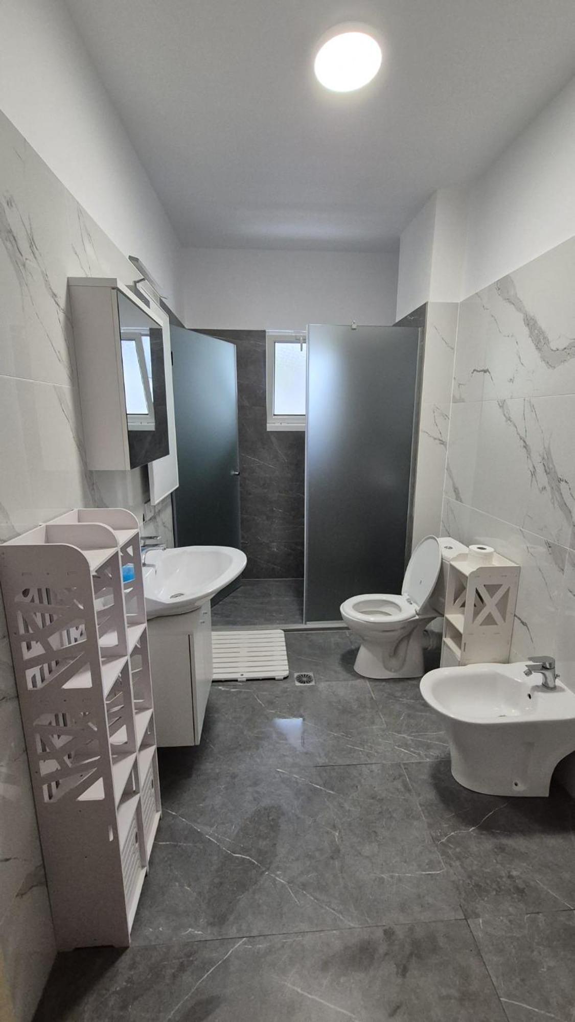 Sunny Apartament Saranda 2 Oda fotoğraf
